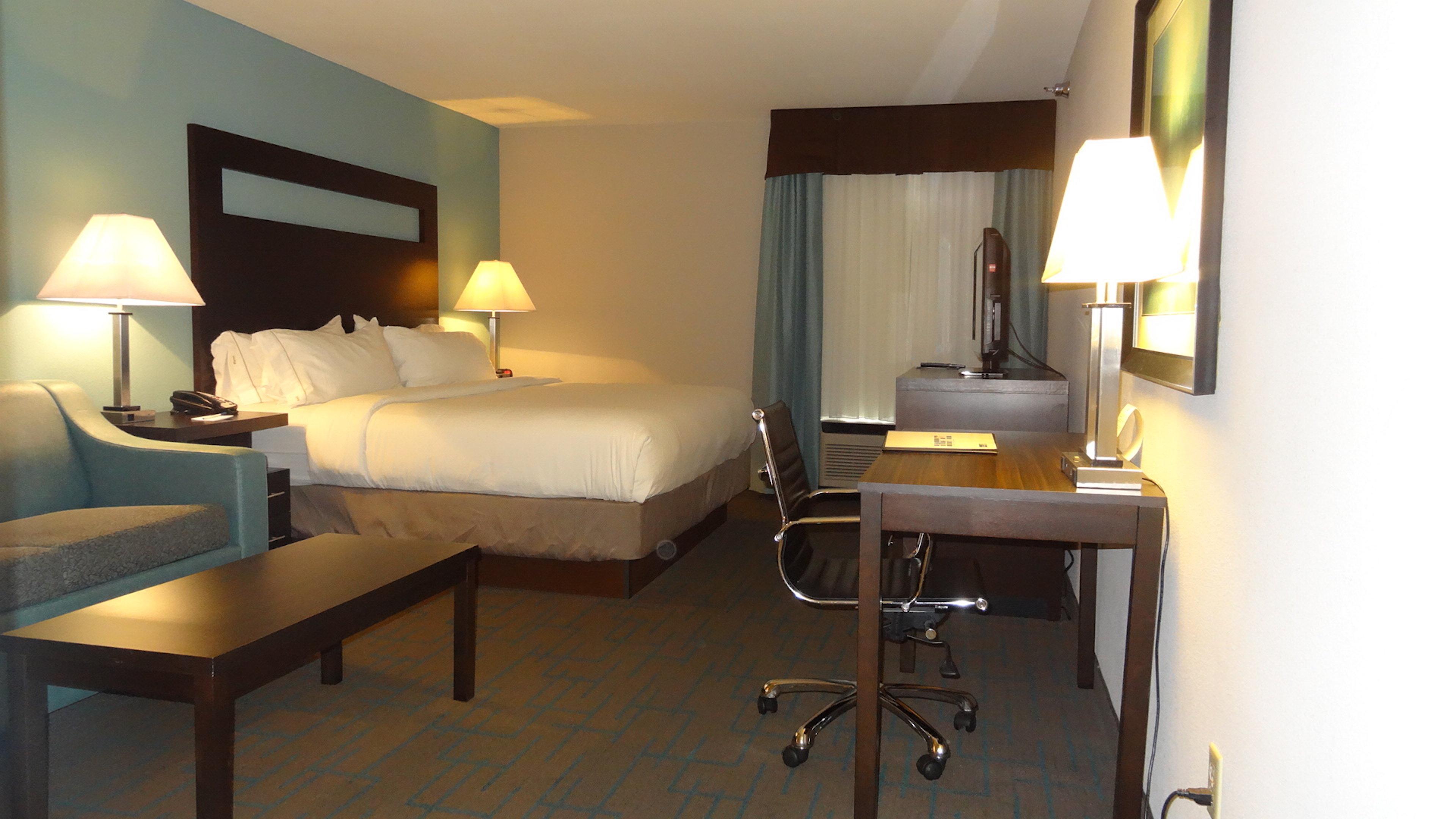 Holiday Inn Express Hotel Kansas City - Bonner Springs By Ihg Dış mekan fotoğraf