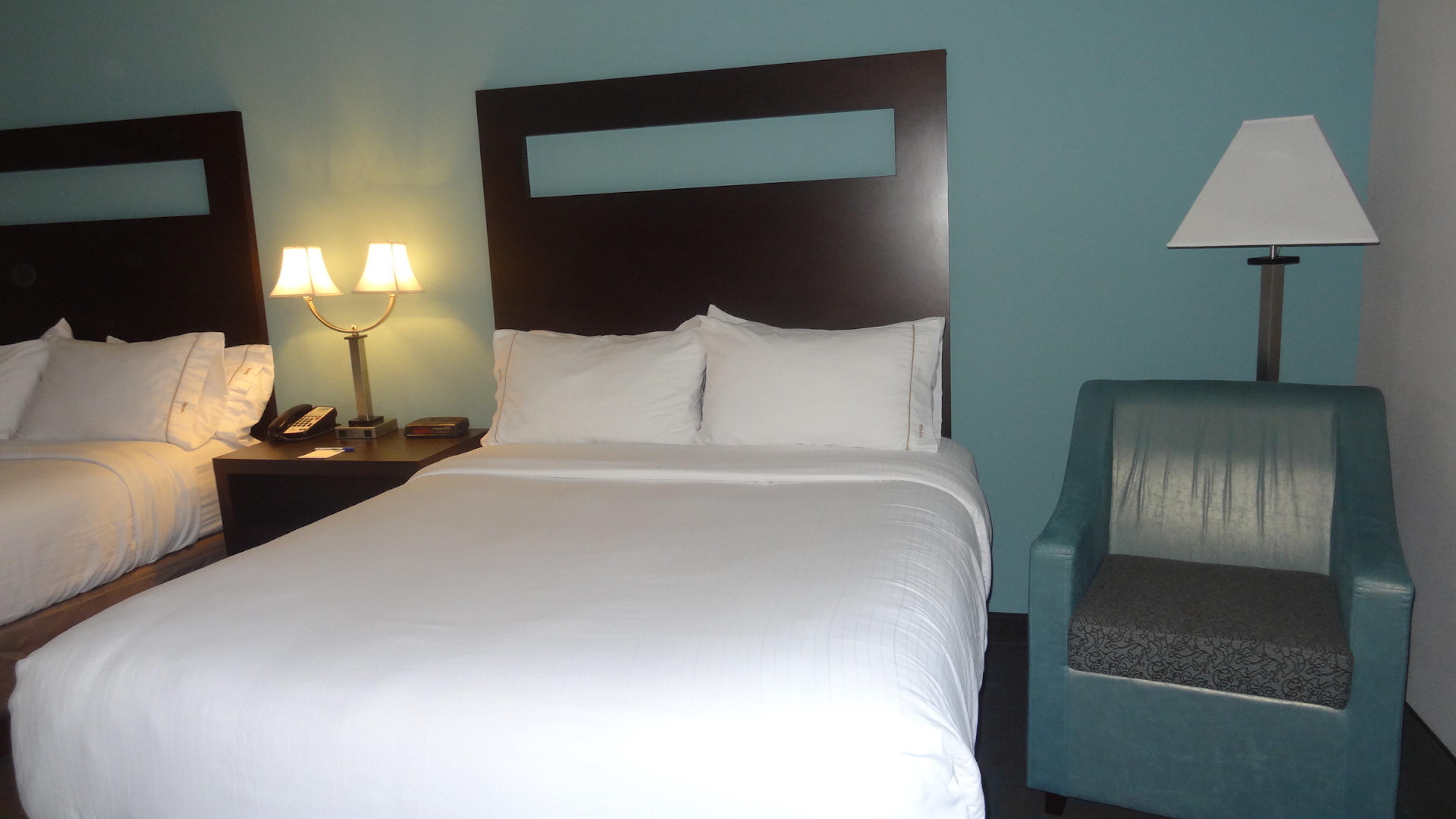 Holiday Inn Express Hotel Kansas City - Bonner Springs By Ihg Dış mekan fotoğraf